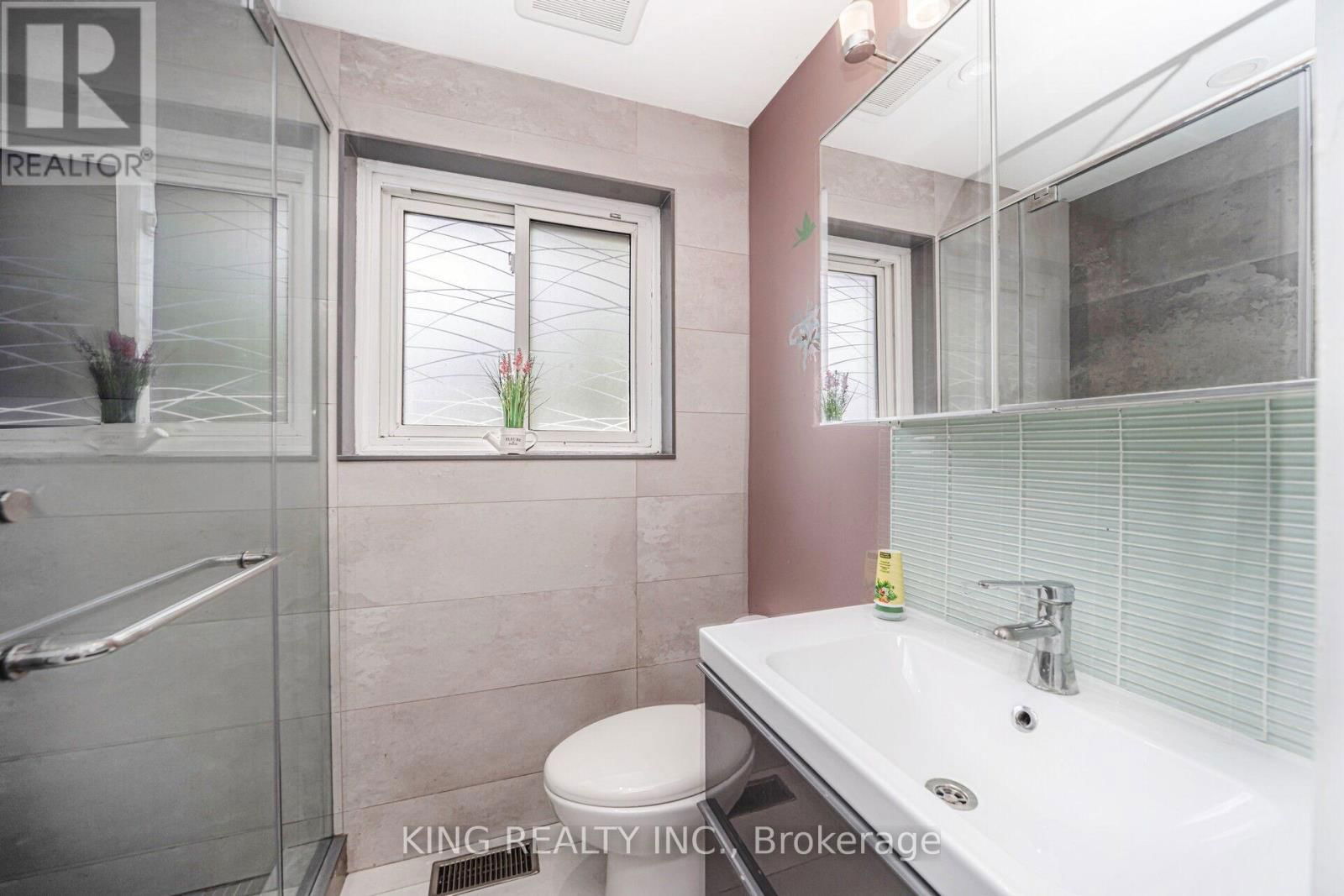 26 DAVENPORT CRESCENT Image 30