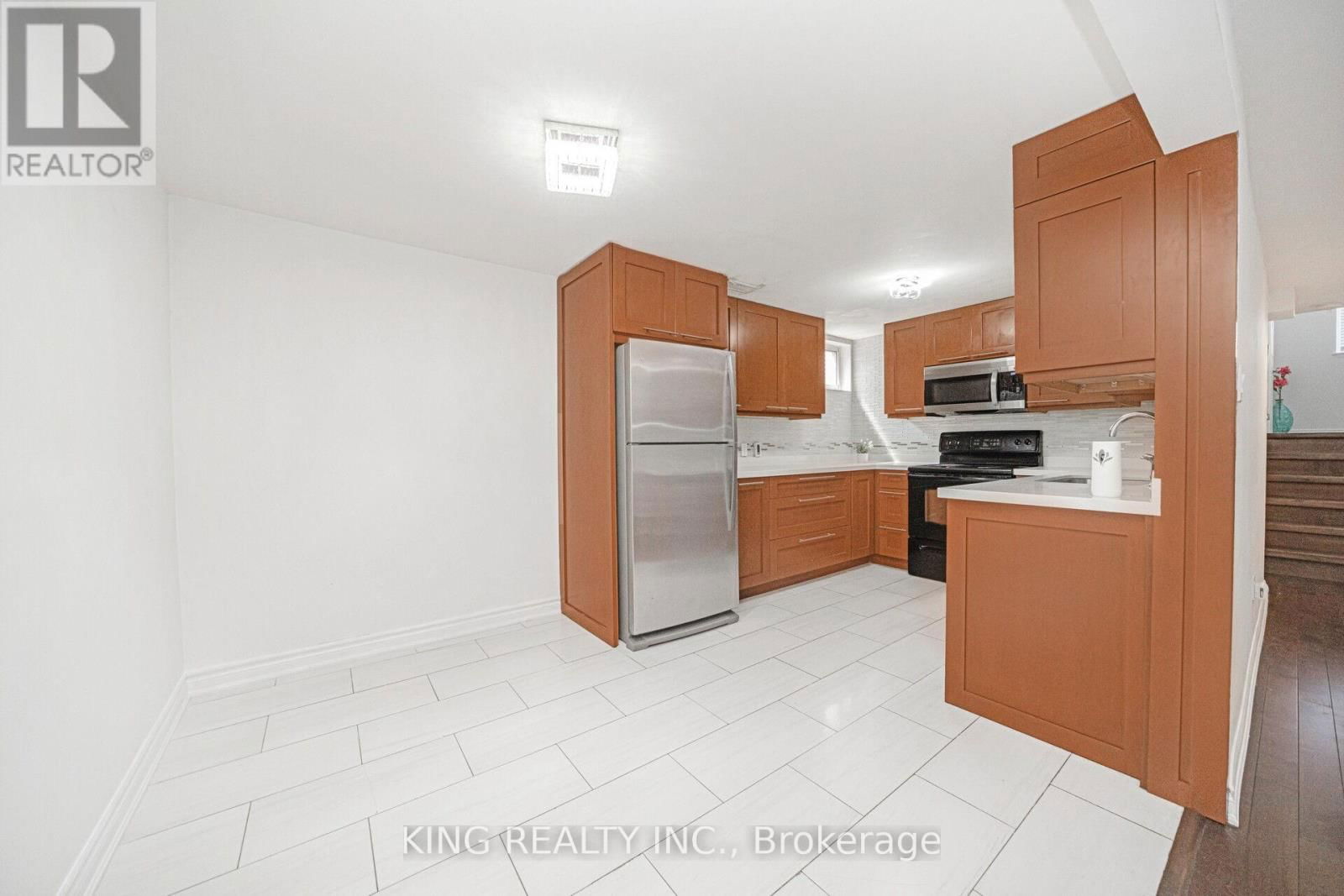 26 DAVENPORT CRESCENT Image 43