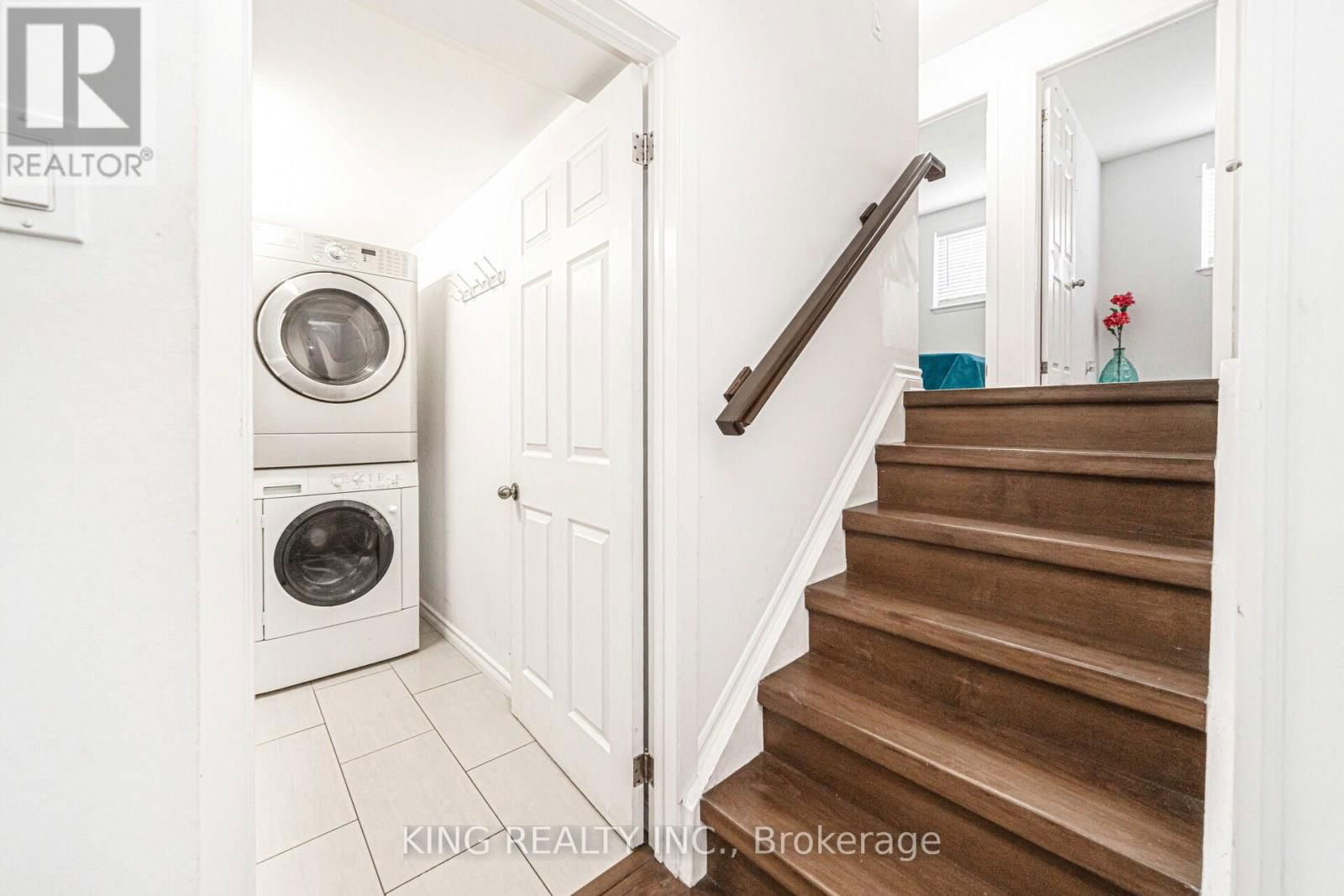 26 DAVENPORT CRESCENT Image 47