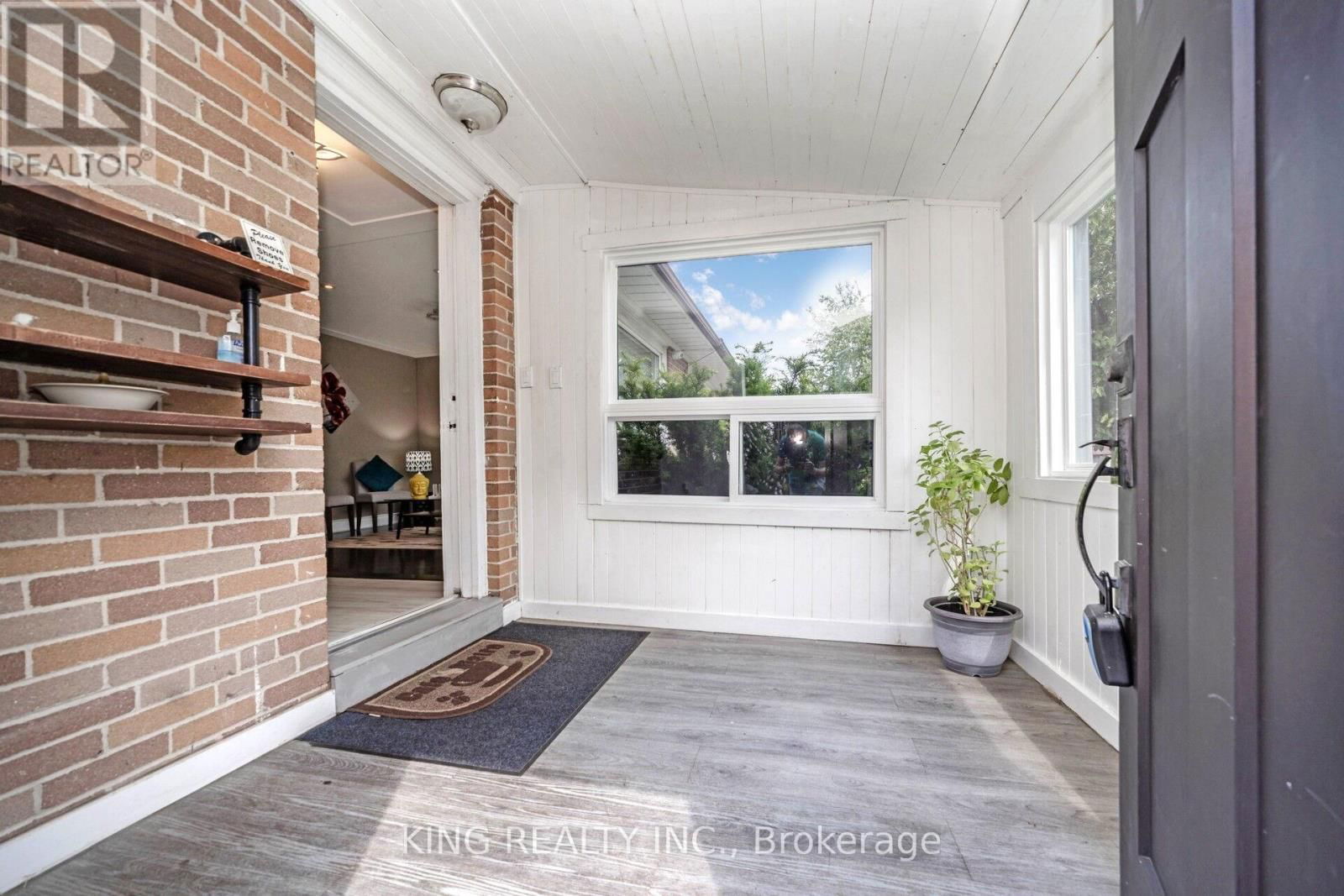 26 DAVENPORT CRESCENT Image 5