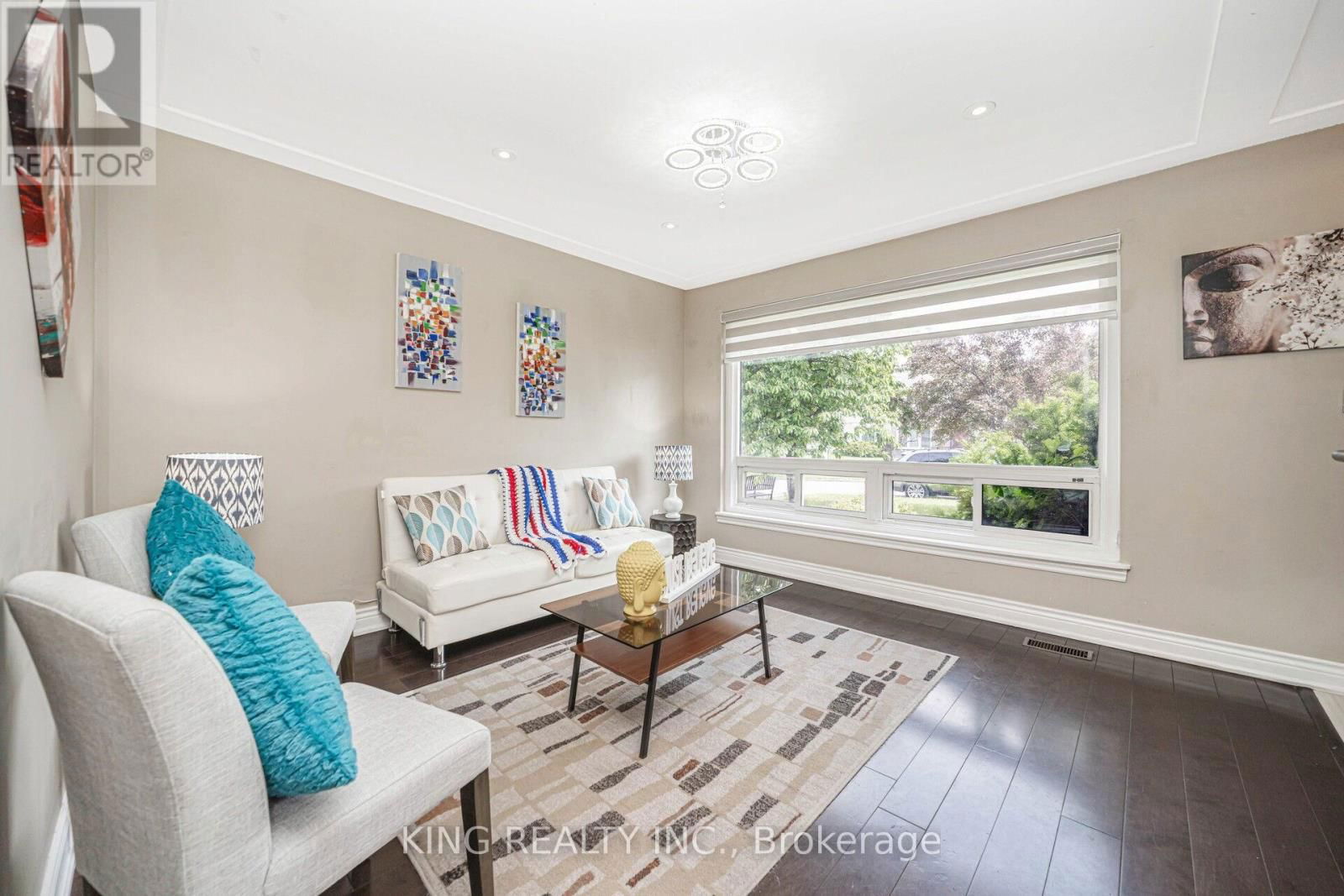26 DAVENPORT CRESCENT Image 9