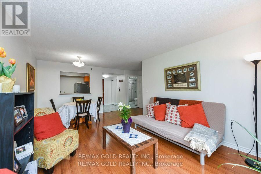 2411 - 100 BURLOAK DRIVE Image 18