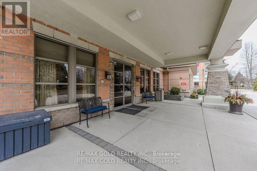 2411 - 100 BURLOAK DRIVE Image 38