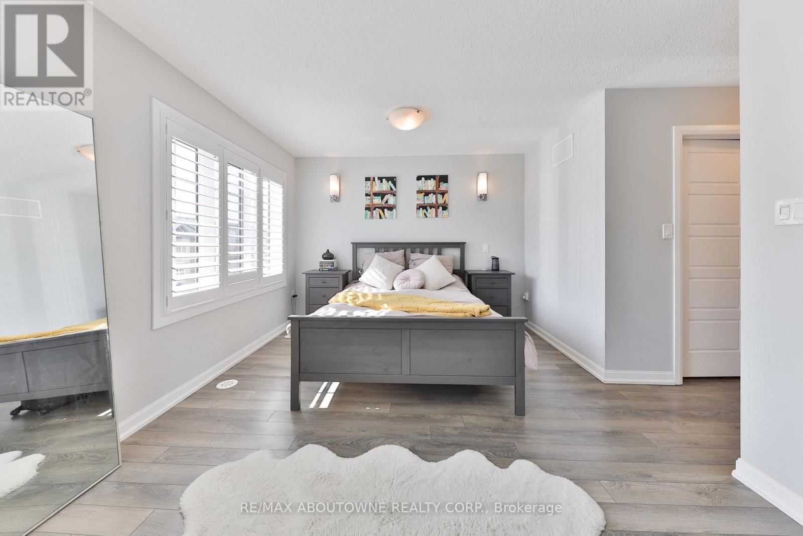 299 JEMIMA DRIVE Image 31