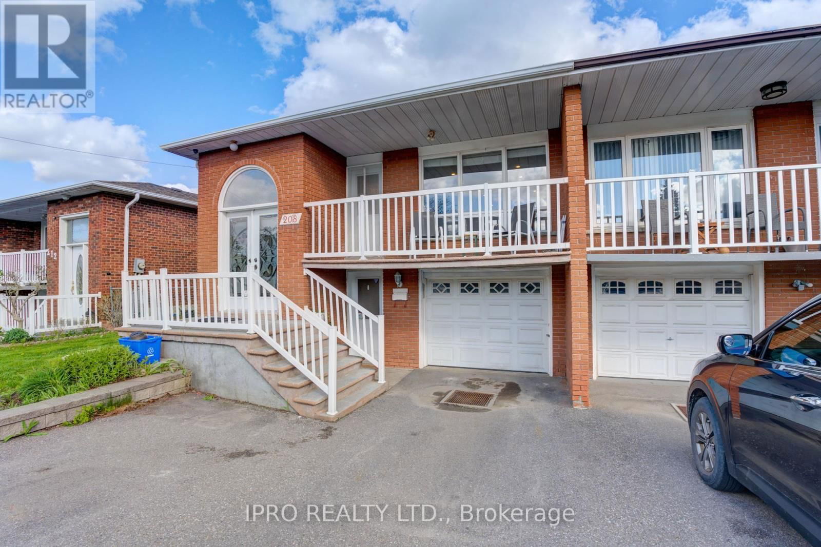 208 MEADOWS BOULEVARD Image 5