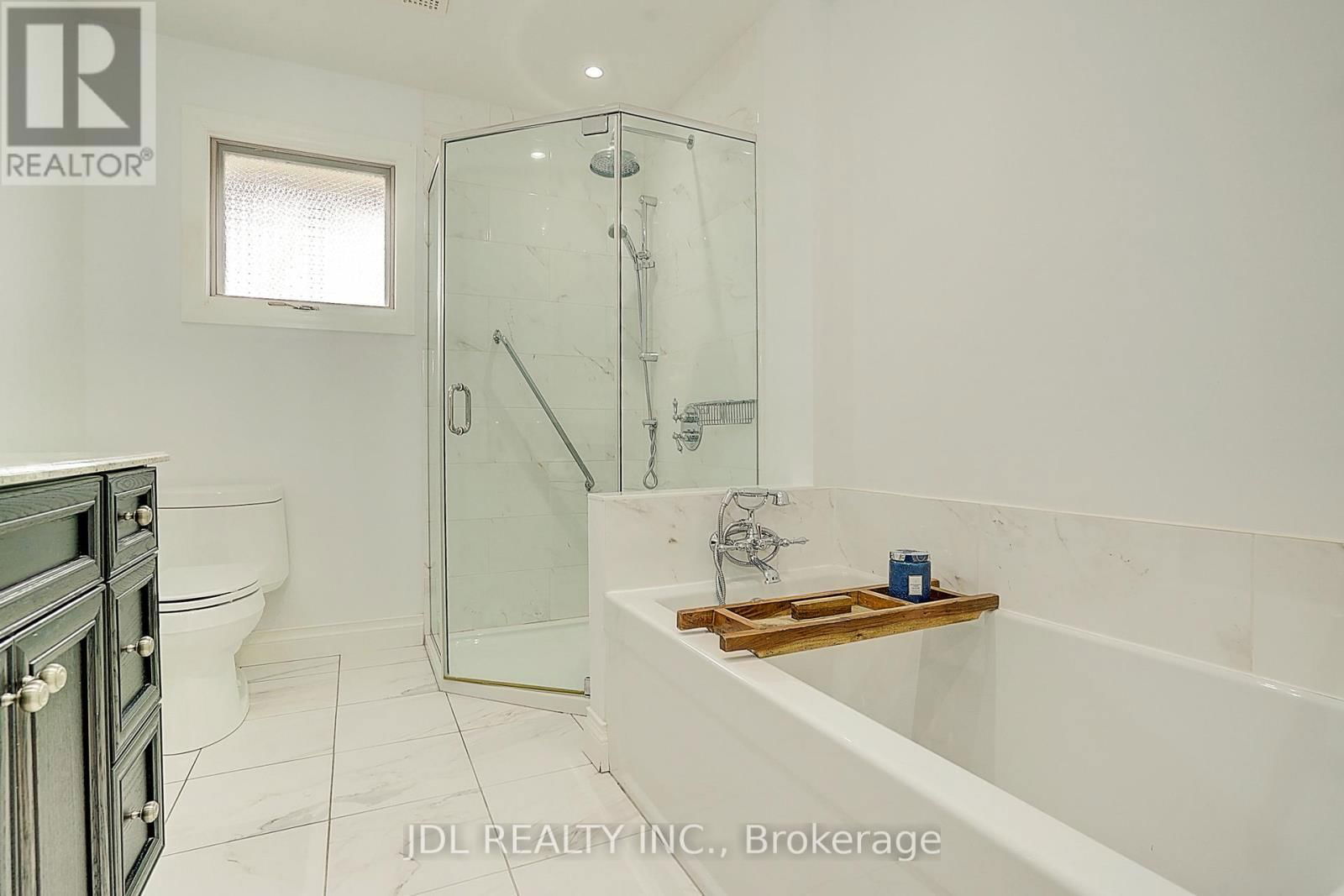 312 DALEWOOD DRIVE Image 30