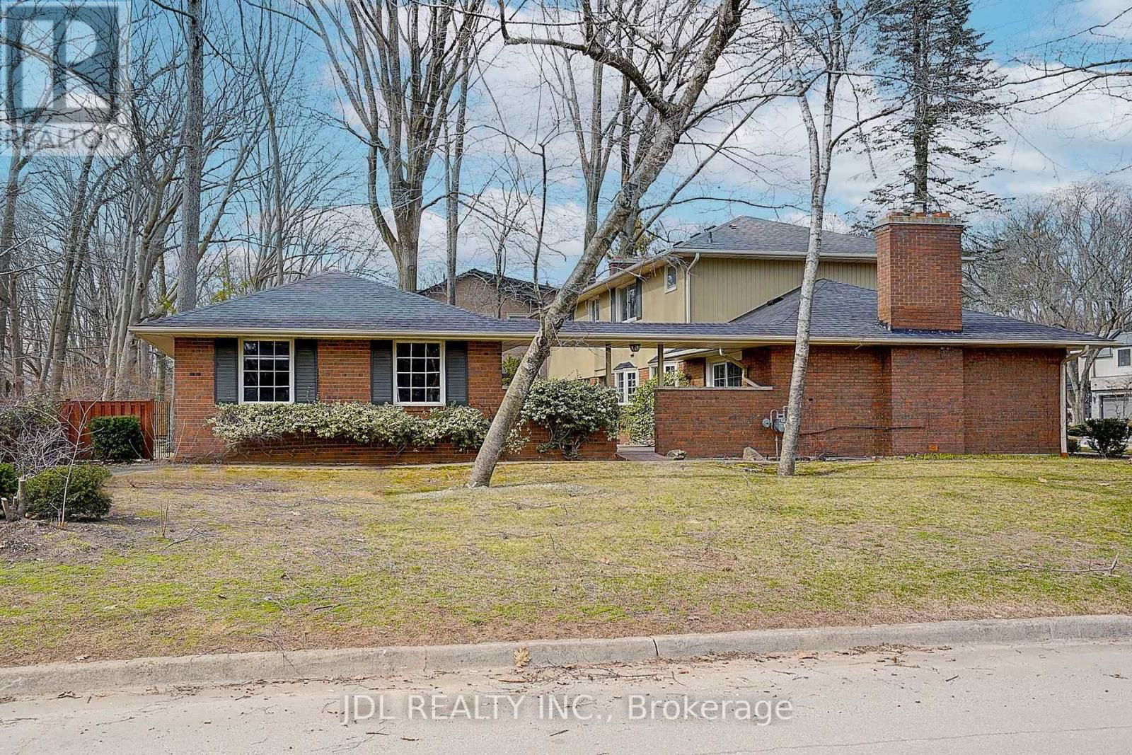312 DALEWOOD DRIVE Image 36
