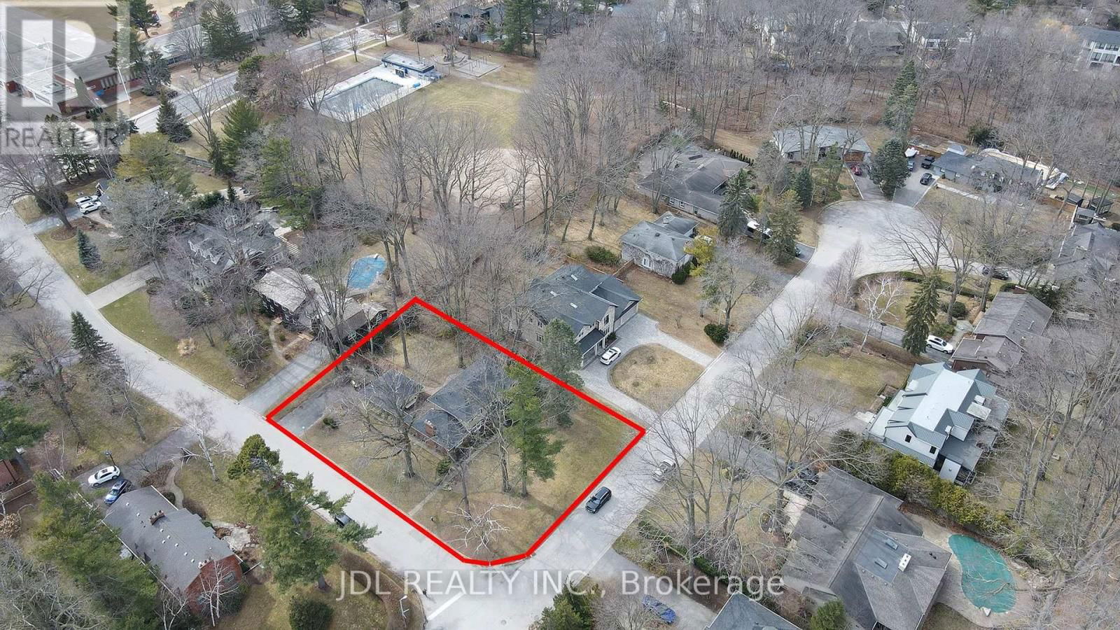 312 DALEWOOD DRIVE Image 4