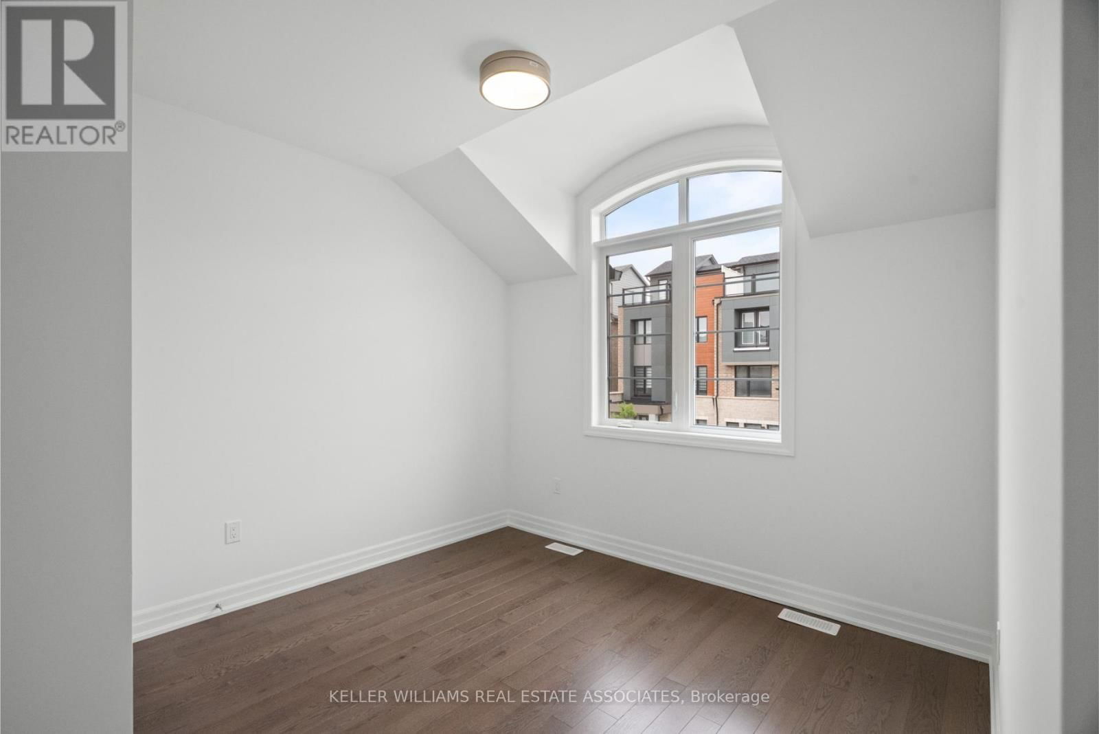 3142 DUGGAN TRAIL Image 32