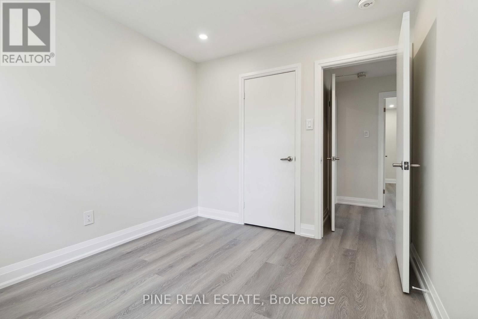 3 - 19 QUEEN STREET WEST Image 17
