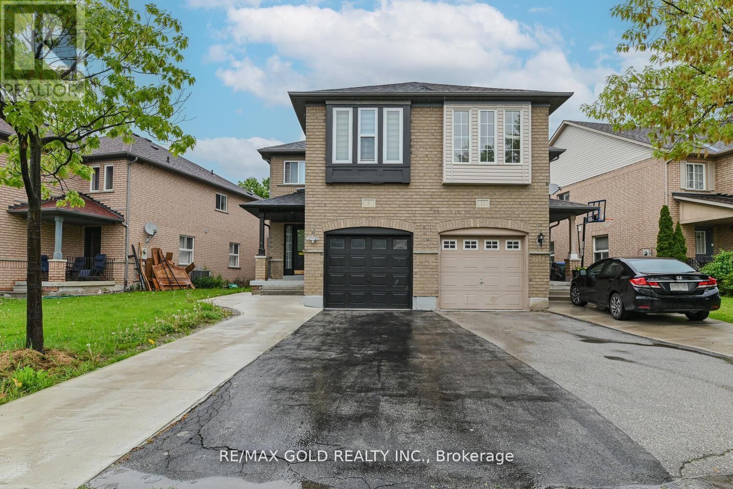 9 FAIRLAWN BOULEVARD Image 1