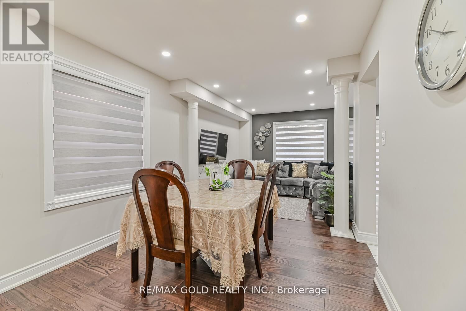9 FAIRLAWN BOULEVARD Image 10
