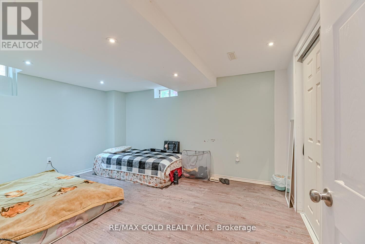9 FAIRLAWN BOULEVARD Image 28