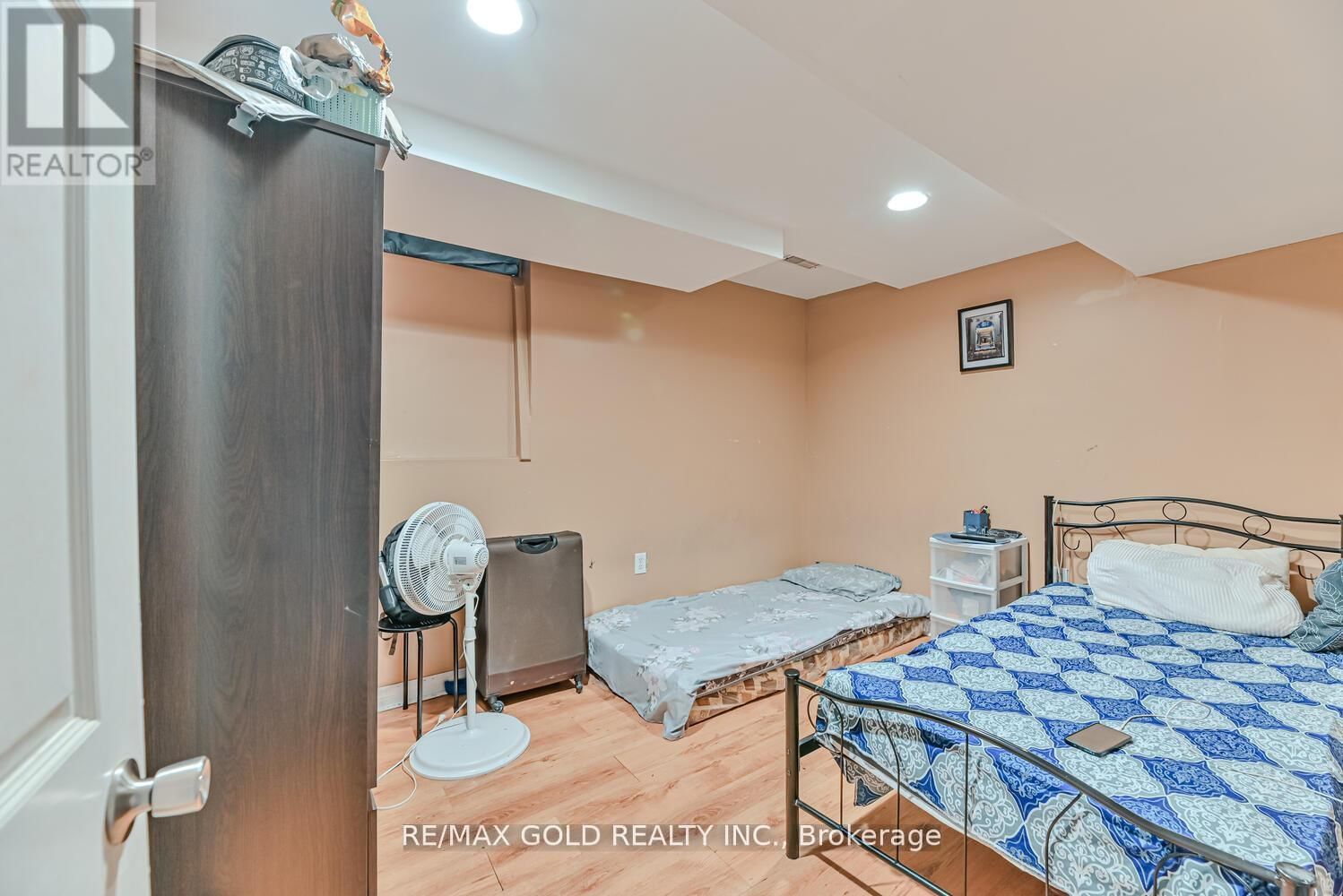 9 FAIRLAWN BOULEVARD Image 30