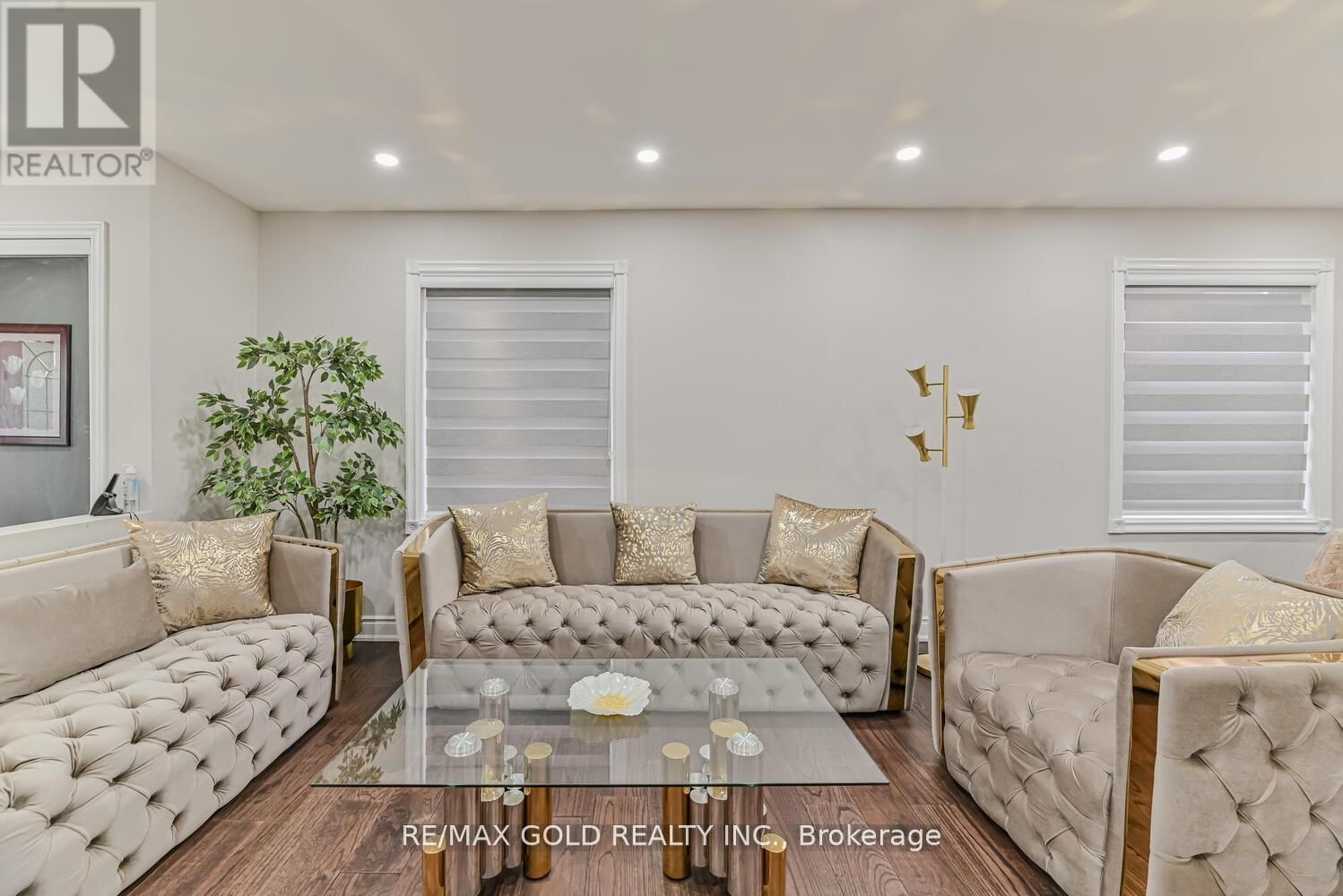 9 FAIRLAWN BOULEVARD Image 8