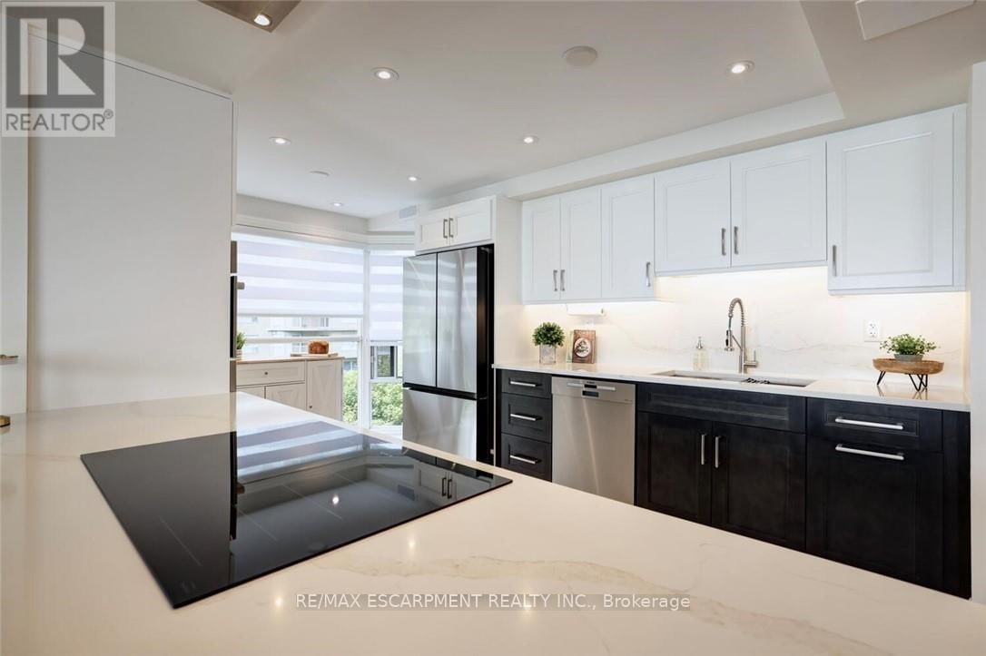 803 - 2210 LAKESHORE ROAD NORTH Image 24
