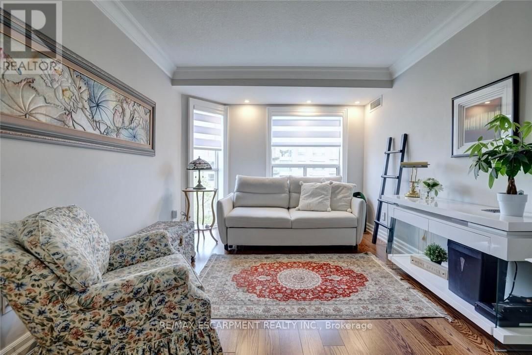 803 - 2210 LAKESHORE ROAD NORTH Image 34