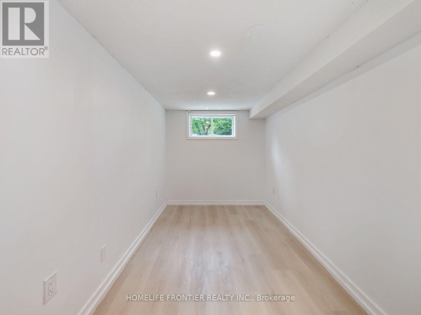 Lower - 12 GIBSON AVENUE Image 10