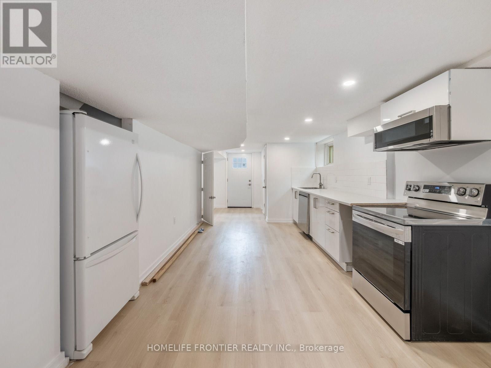 Lower - 12 GIBSON AVENUE Image 8