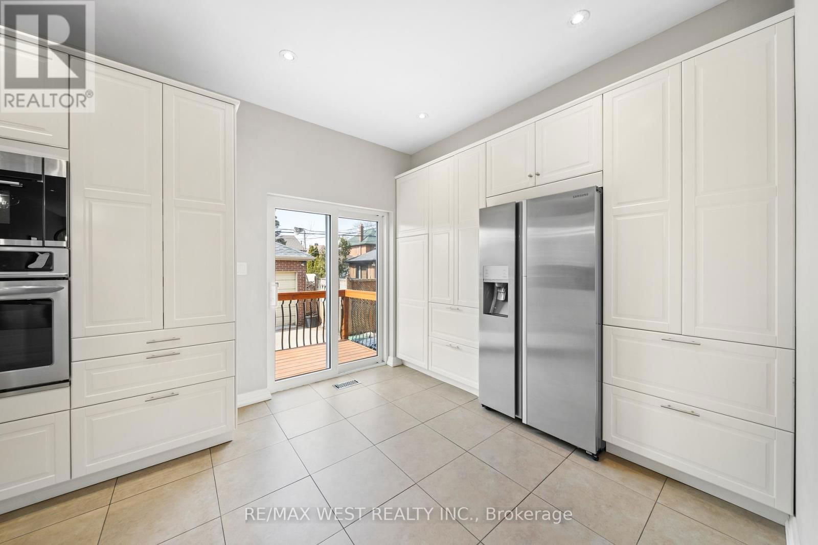 714 WILLARD AVENUE Image 10