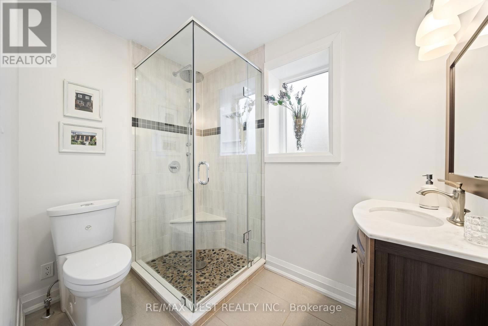 714 WILLARD AVENUE Image 11