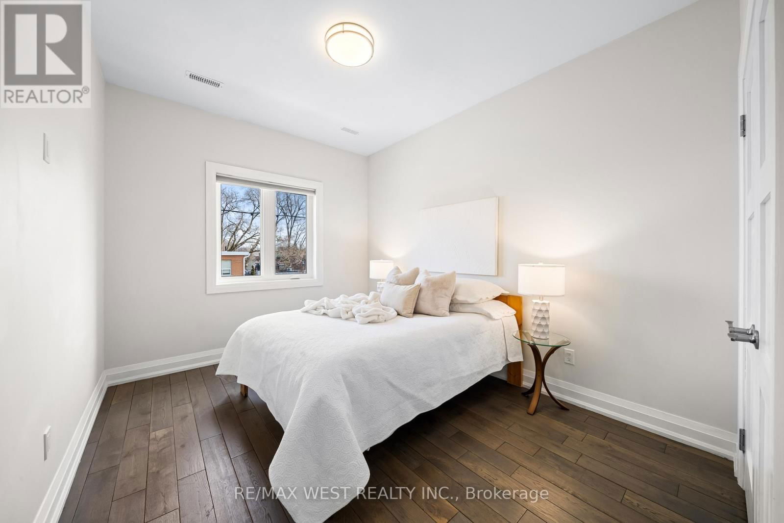 714 WILLARD AVENUE Image 15