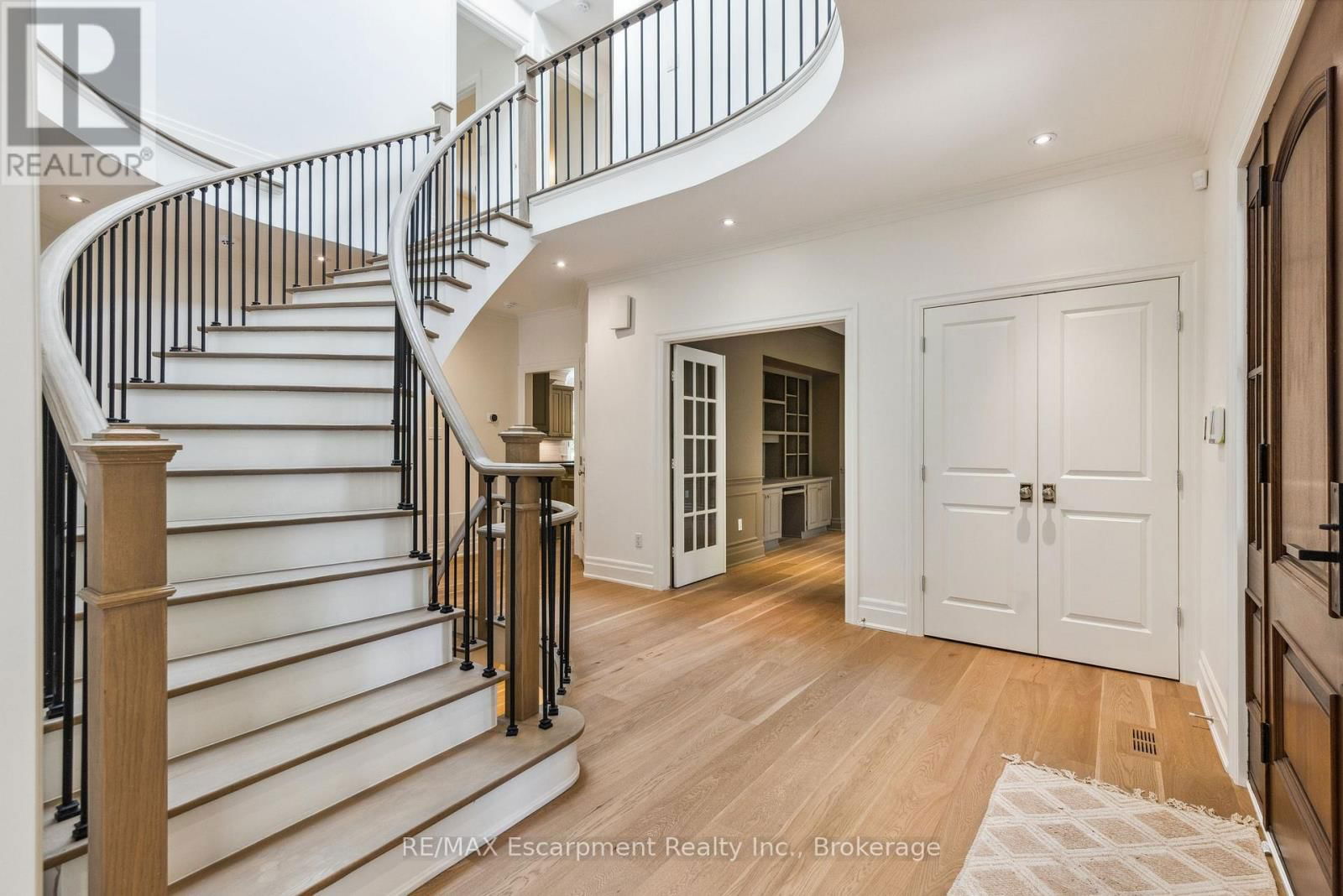 212 POPLAR DRIVE Image 17