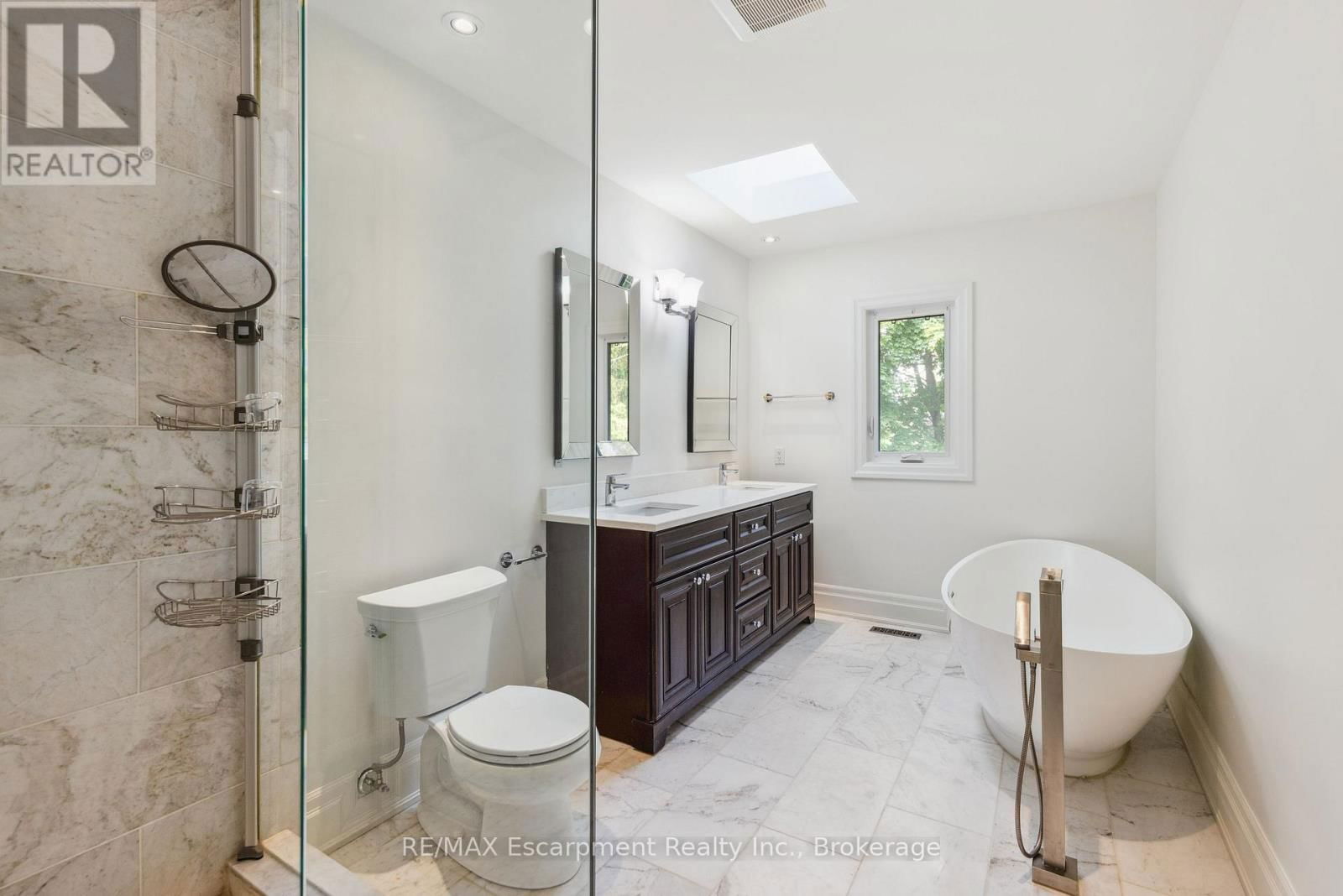 212 POPLAR DRIVE Image 24