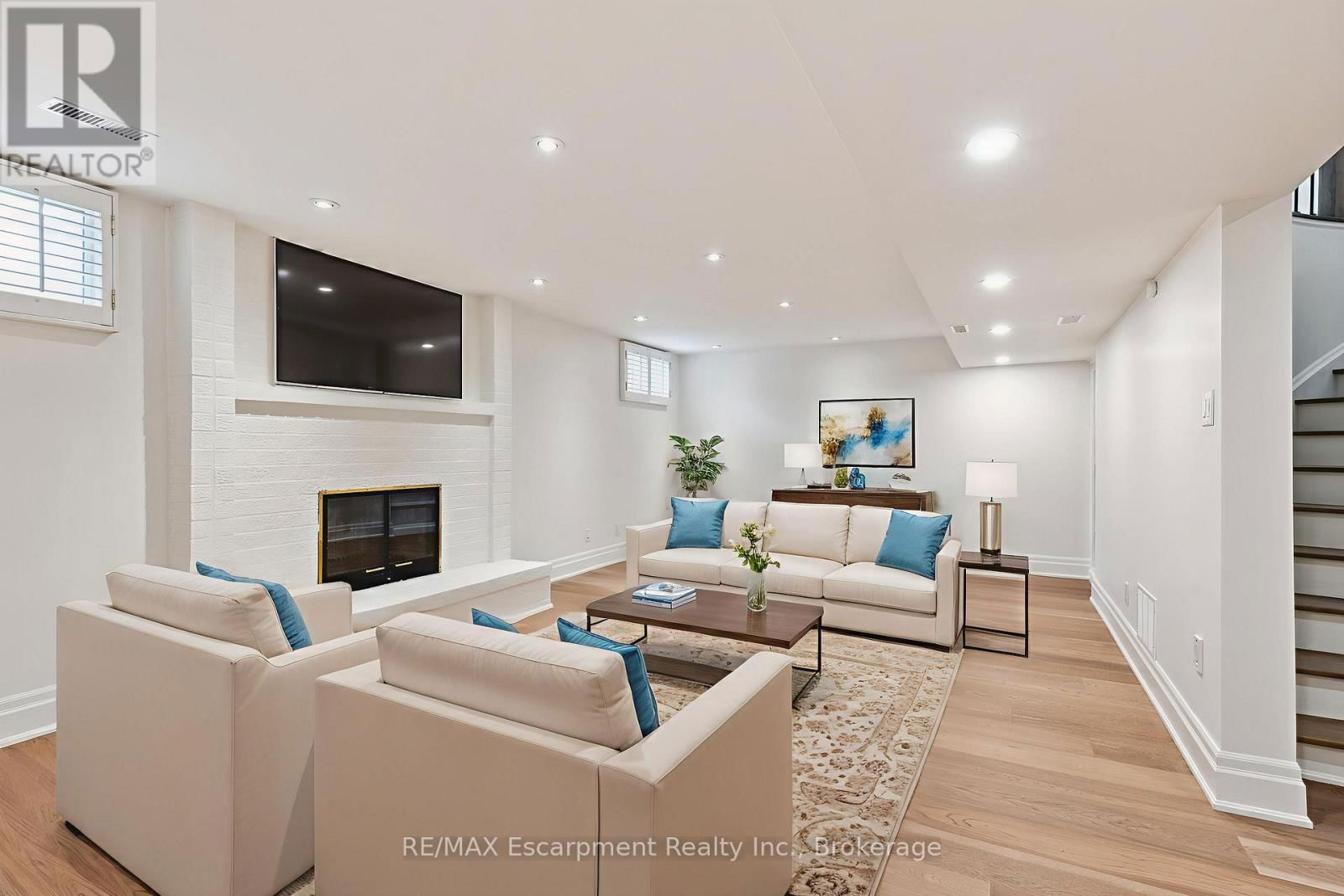 212 POPLAR DRIVE Image 30
