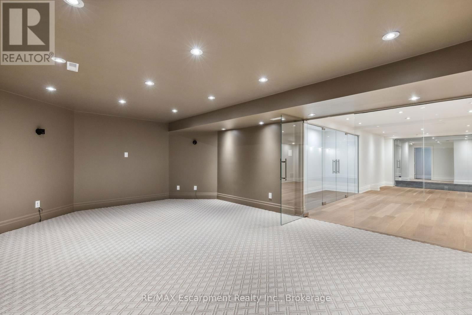 212 POPLAR DRIVE Image 31