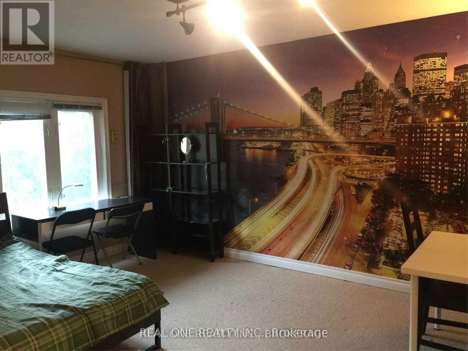 2 Bedrooms - 3501 KINGBIRD COURT Image 11