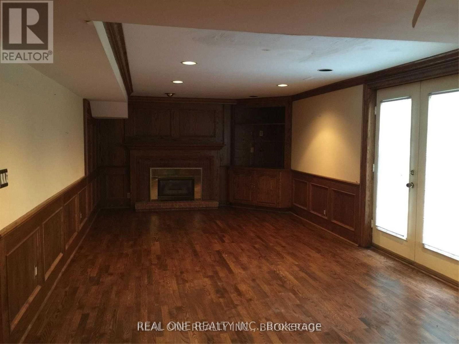 2 Bedrooms - 3501 KINGBIRD COURT Image 14