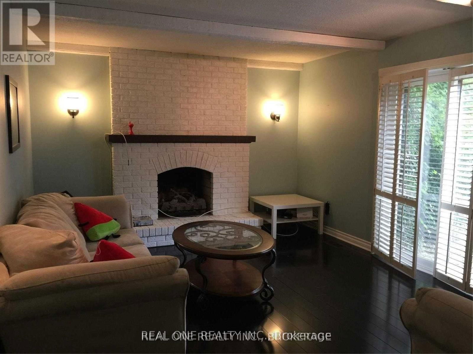 2 Bedrooms - 3501 KINGBIRD COURT Image 7