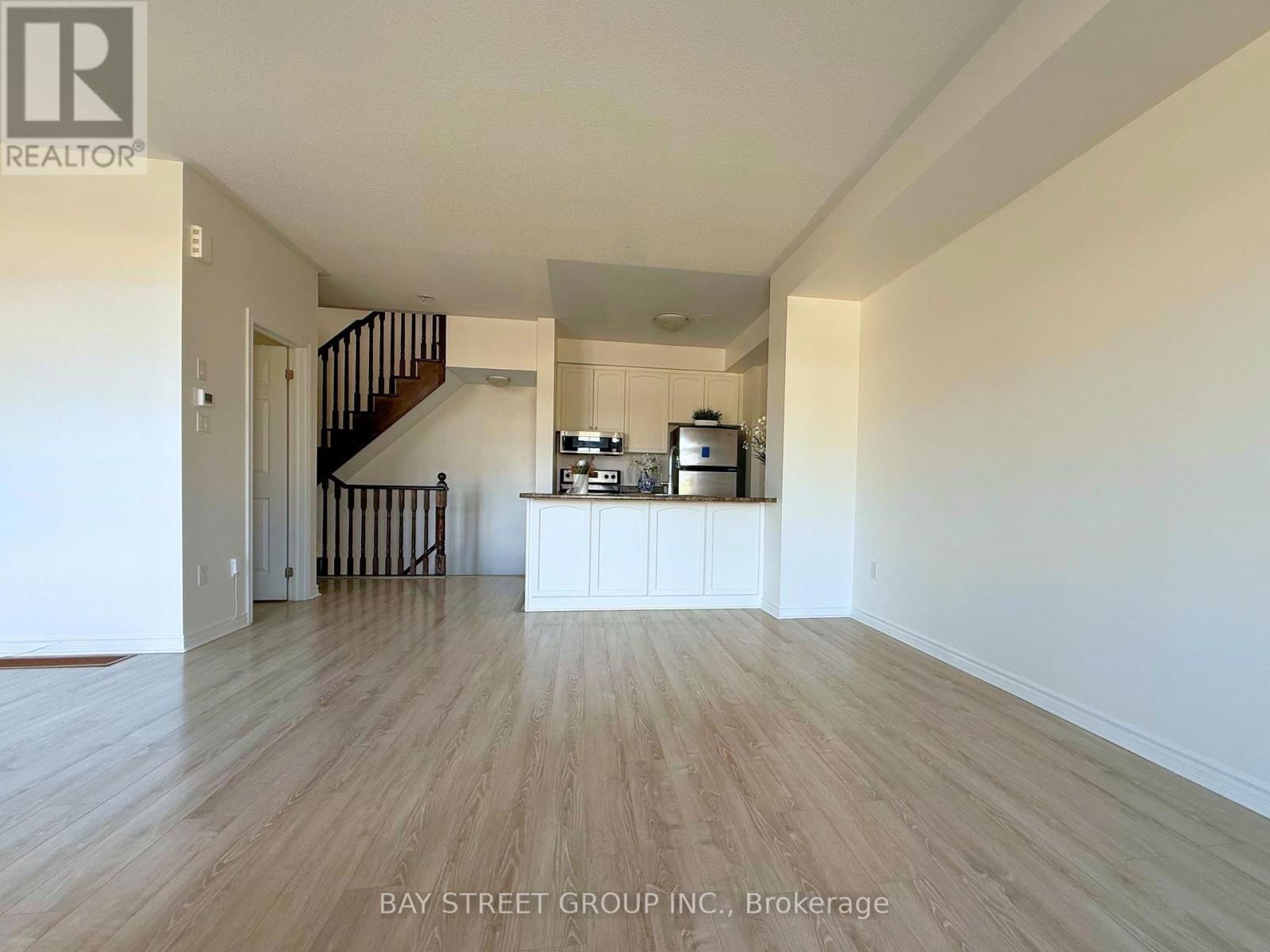 2564 GRAND OAK TRAIL Image 11