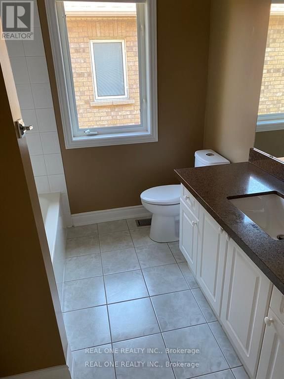 2460 FELHABER CRESCENT Image 14