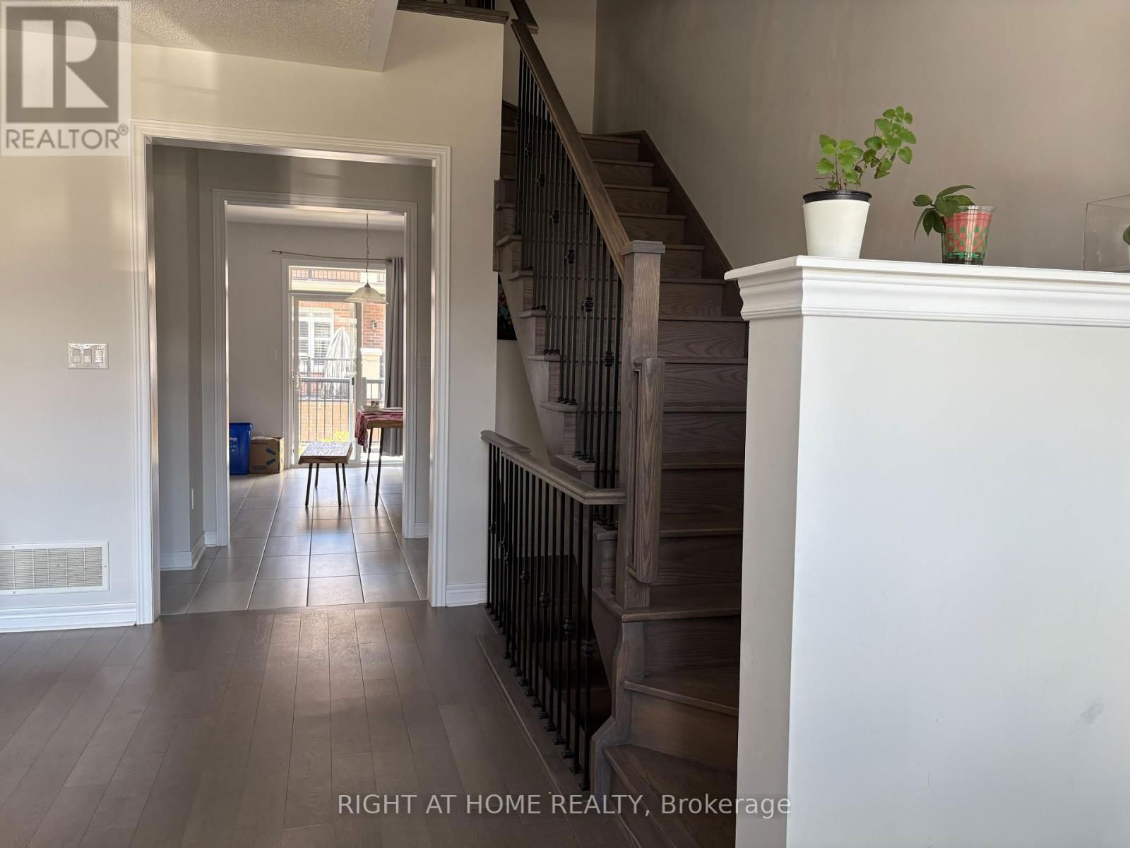 3312 ERASMUM STREET Image 15