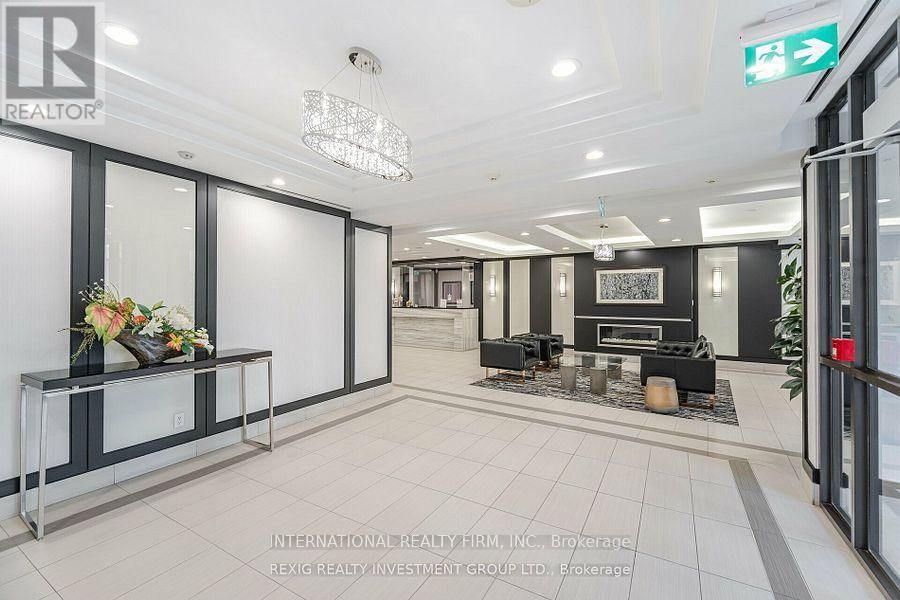 909 - 1070 SHEPPARD AVENUE WEST Image 25