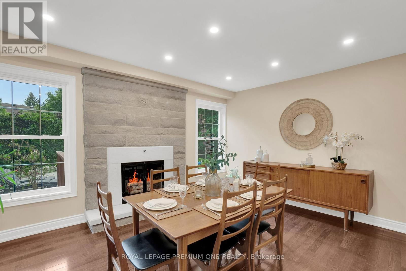 40 PARKEND AVENUE Image 12