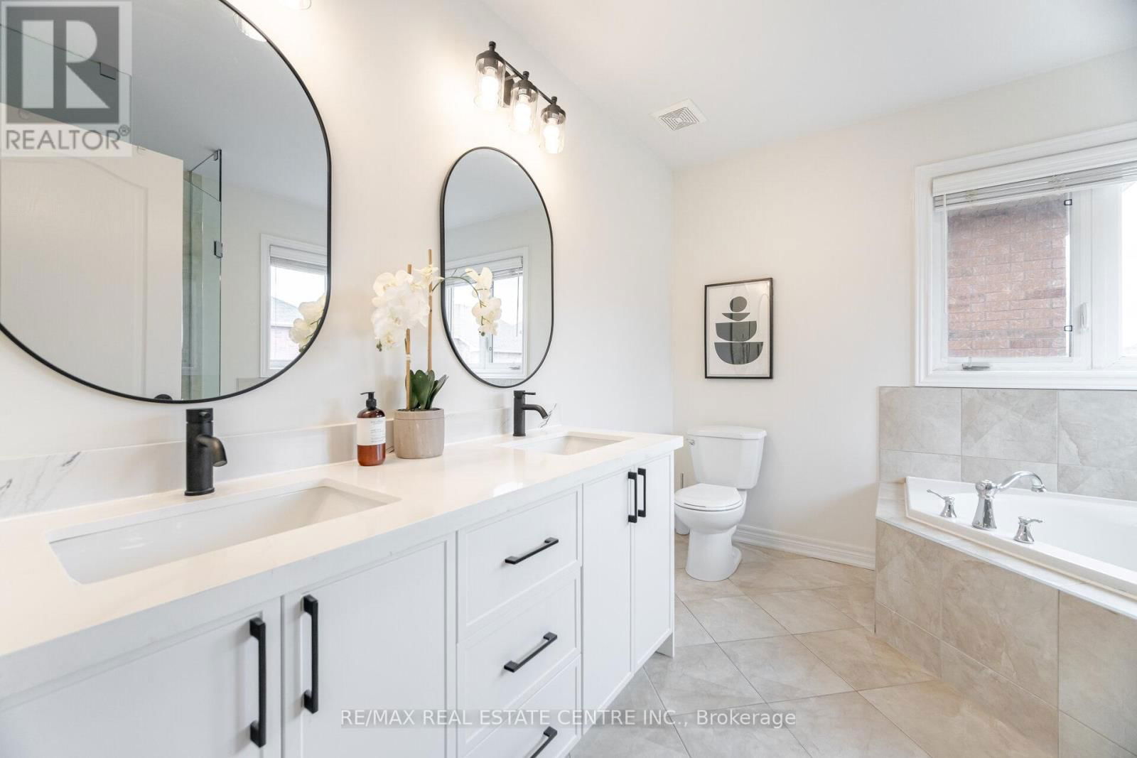 36 CALLALILY ROAD Image 27