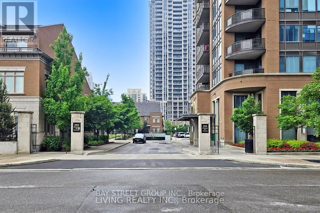 1807 - 385 PRINCE OF WALES DRIVE Image 2