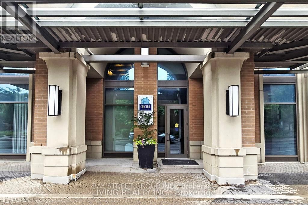 1807 - 385 PRINCE OF WALES DRIVE Image 3