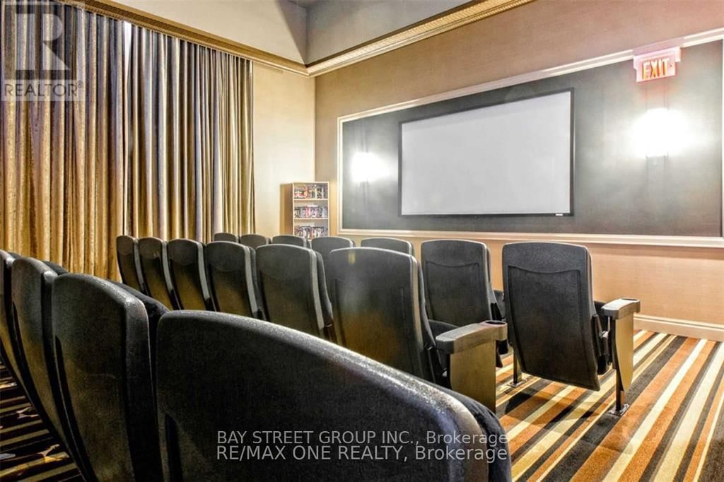 1807 - 385 PRINCE OF WALES DRIVE Image 34