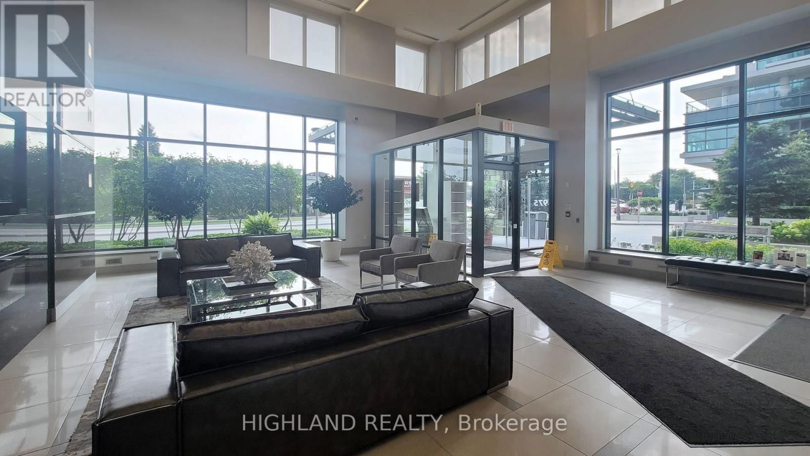 2608 - 3975 GRAND PARK DRIVE Image 13