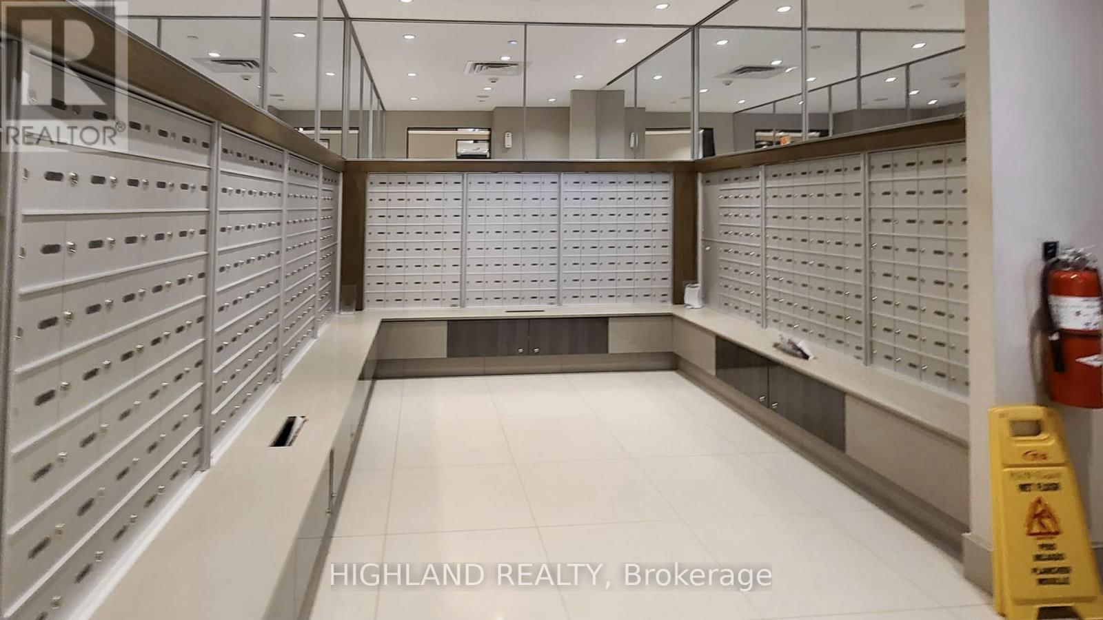 2608 - 3975 GRAND PARK DRIVE Image 22