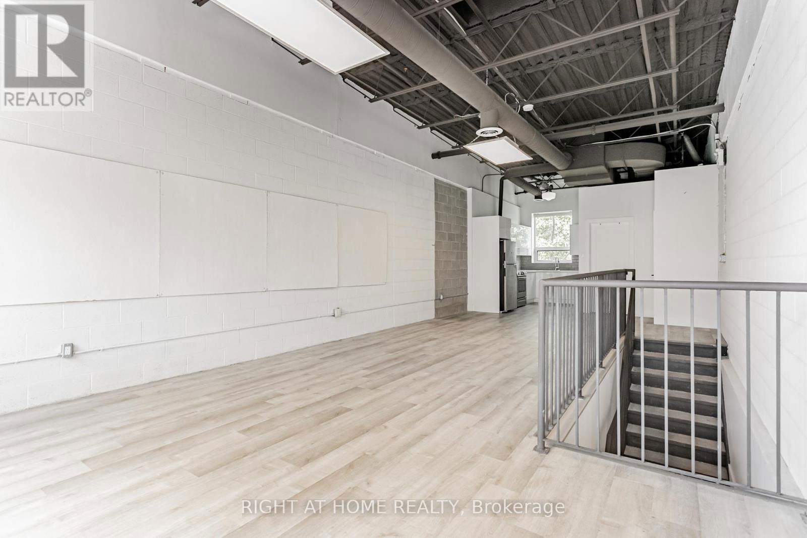 2nd Floor - 34 SOUSA MENDES STREET Image 11