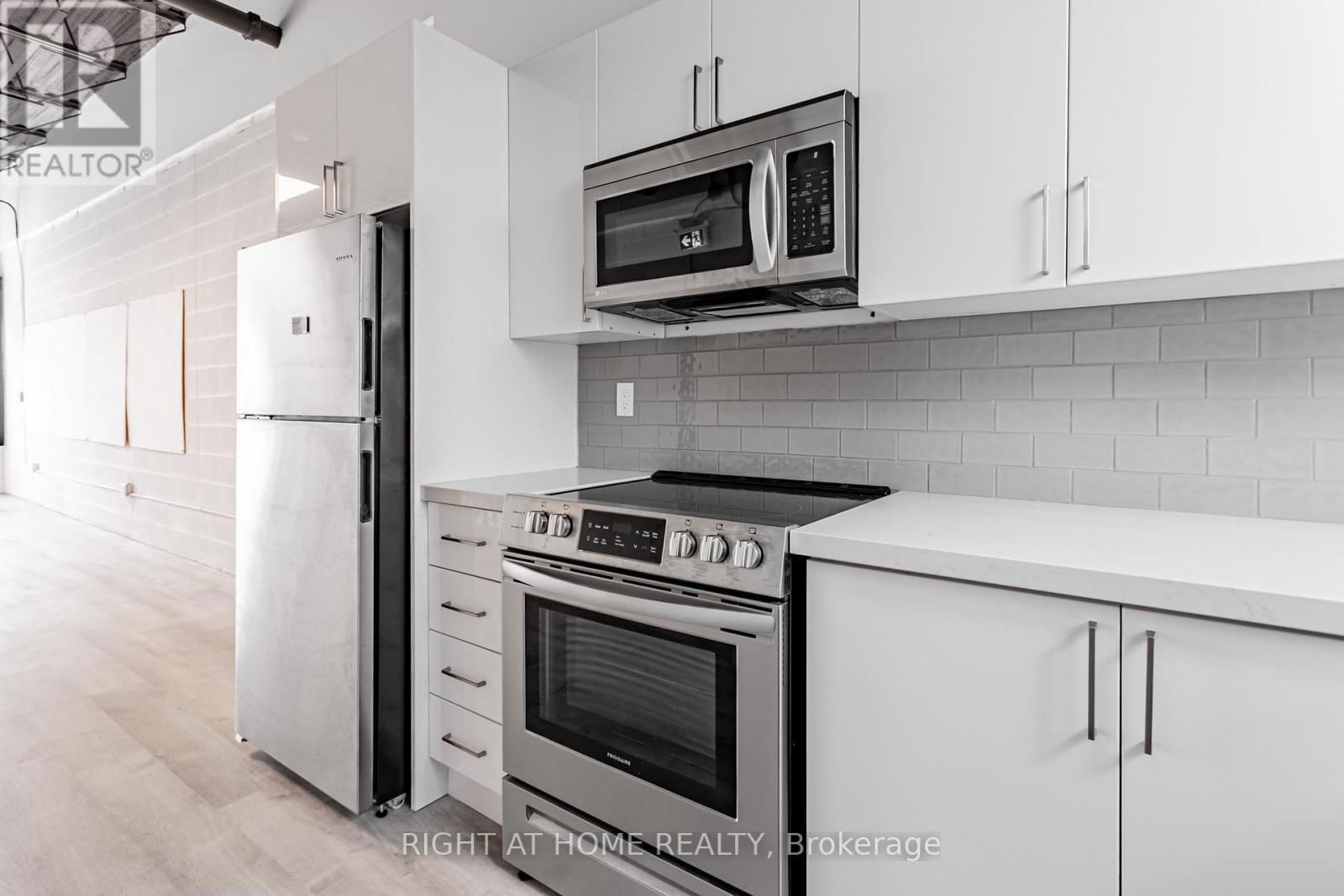 2nd Floor - 34 SOUSA MENDES STREET Image 18