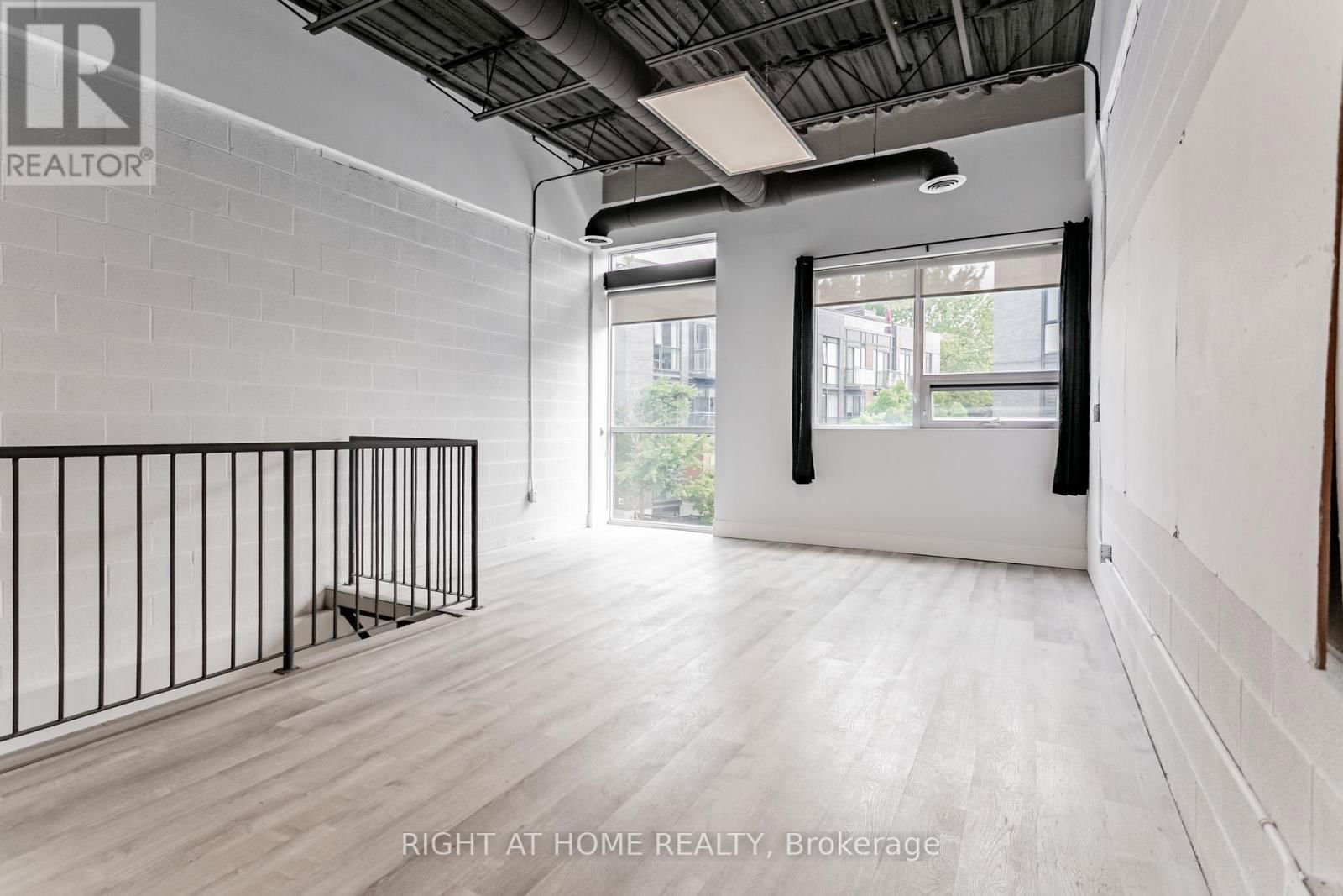 2nd Floor - 34 SOUSA MENDES STREET Image 6