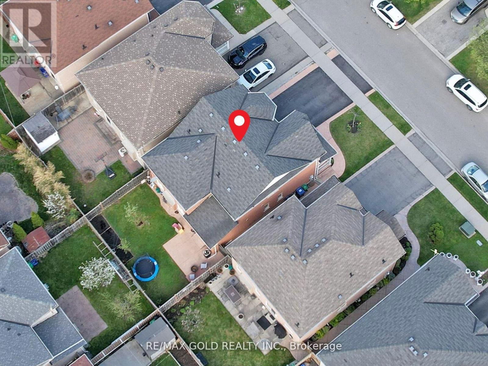 6 FOXHOLLOW ROAD Image 2
