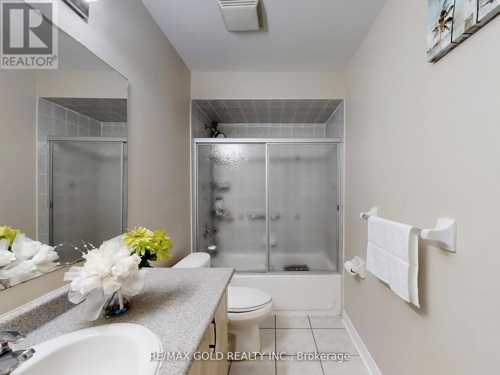 6 FOXHOLLOW ROAD Image 22