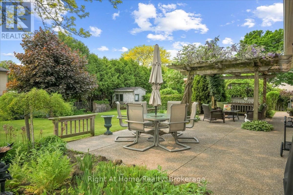 357 SEATON DRIVE Image 11